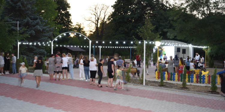 Încă un proiect major al echipei lui Ilan Șor: În comuna Pohrebeni din raionul Orhei a fost inaugurat noul parc modernizat.