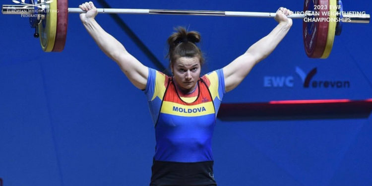 Halterofila moldoveană Elena Erighina s-a clasat pe locul 7 la Campionatul Mondial.
