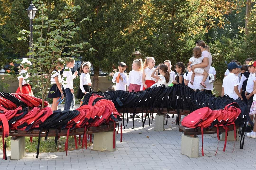 Echipa lui Ilan Șor a marcat începutul noului an școlar împreună cu sute de copii și părinți.