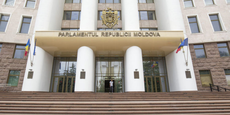 Deputații fracțiunii partidului “ȘOR” anunță că vor boicota prima ședință plenară a Parlamentului din noua sesiune.