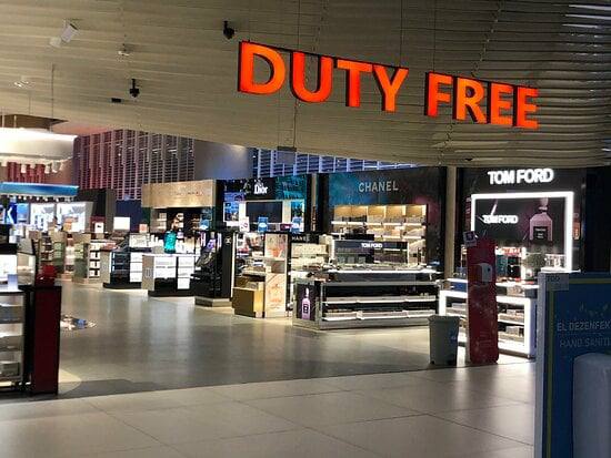 Fisc: Toate produsele care se vând în magazinele Duty Free vor fi impozitate cu TVA.