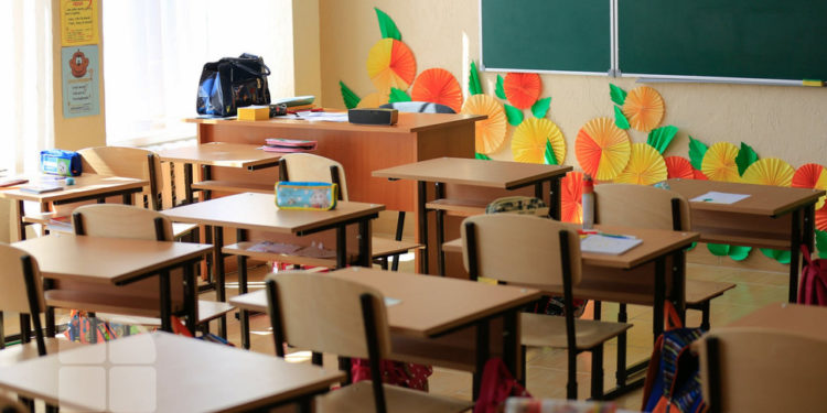 Un liceu din raionul Ialoveni intră în grevă: „Elevii înmatriculați în clasa a X-a au fost scoși din rețeaua școlară”