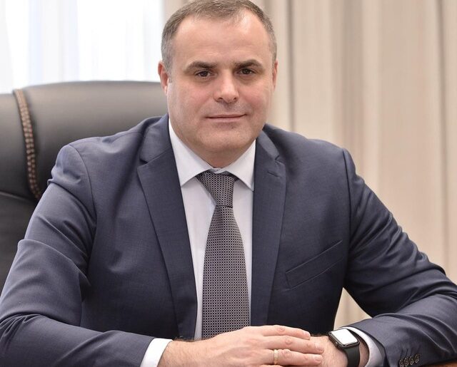 Directorul Moldovagaz afirmă că tariful la gaze pentru consumatori nu va scădea în acest sezon. Vezi motivul