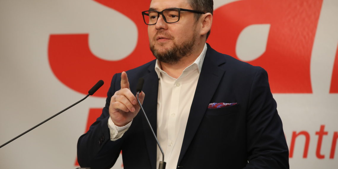 Alexei Lungu, candidatul Partidului „Șansă” la funcția de primar al orașului Orhei, sigur că va câștiga alegerile din 5 noiembrie: „Am mai multe abilități manageriale decât unii miniștri”.