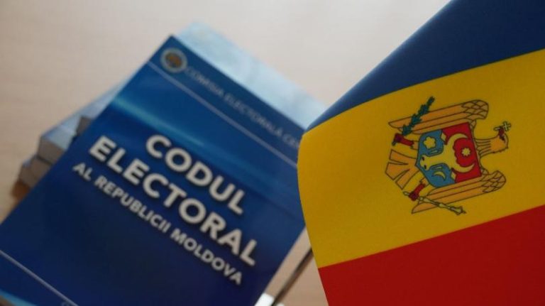 Un candidat din partea PSRM a fost exclus din cursa electorală, cu o zi înainte de alegeri