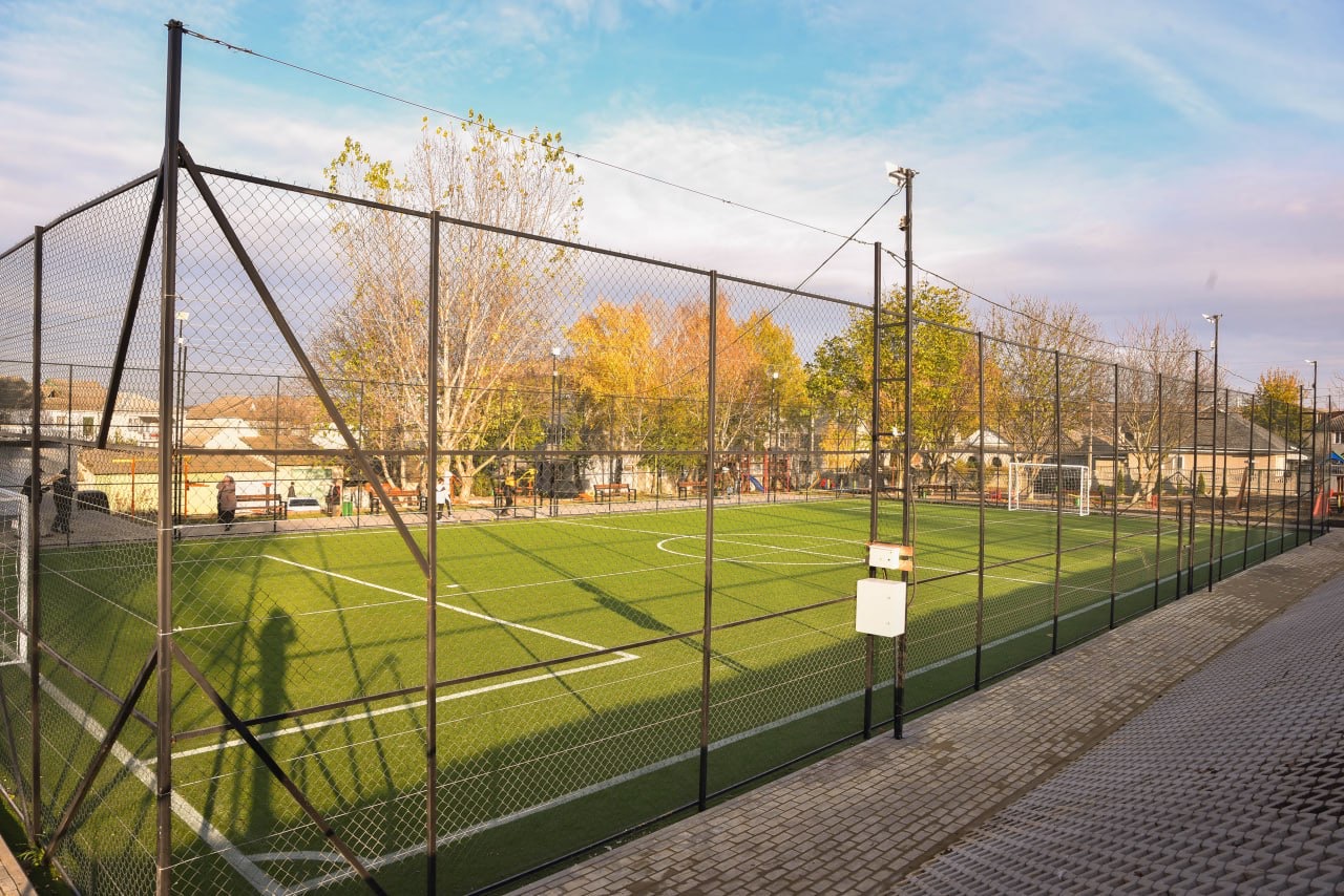 Un complex sportiv modern a fost deschis în sectorul Nistreana.